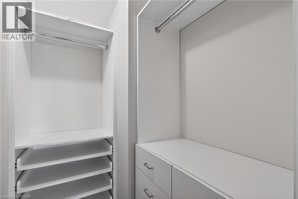 1347 Brookstar Drive, Oakville, ON