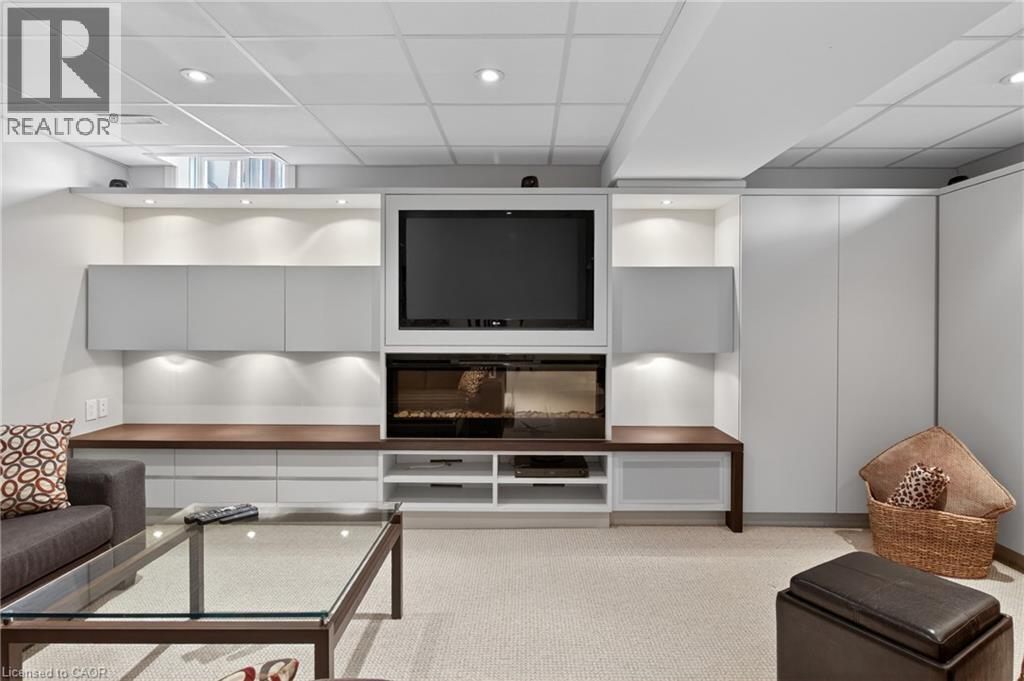 1347 Brookstar Drive, Oakville, ON