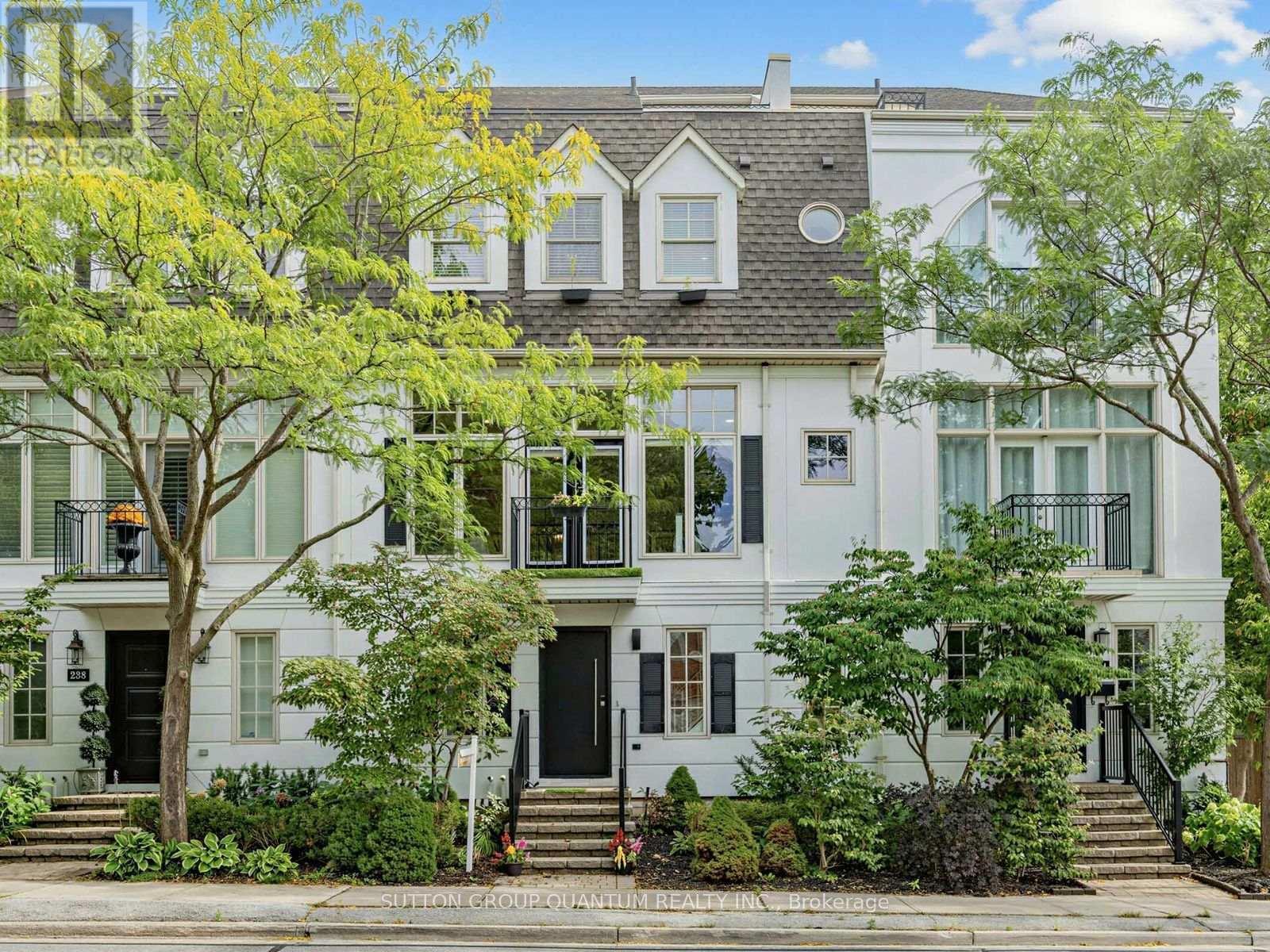 236 Randall Street, Oakville, ON