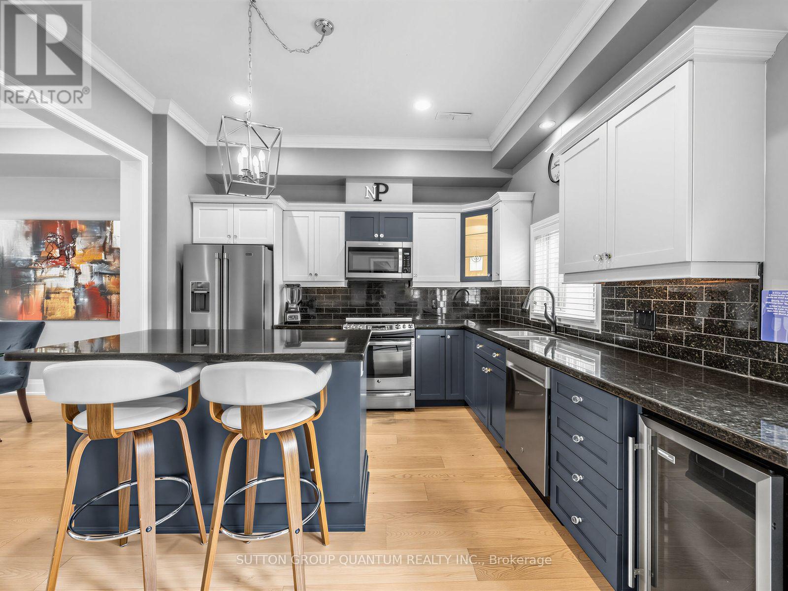 236 Randall Street, Oakville, ON