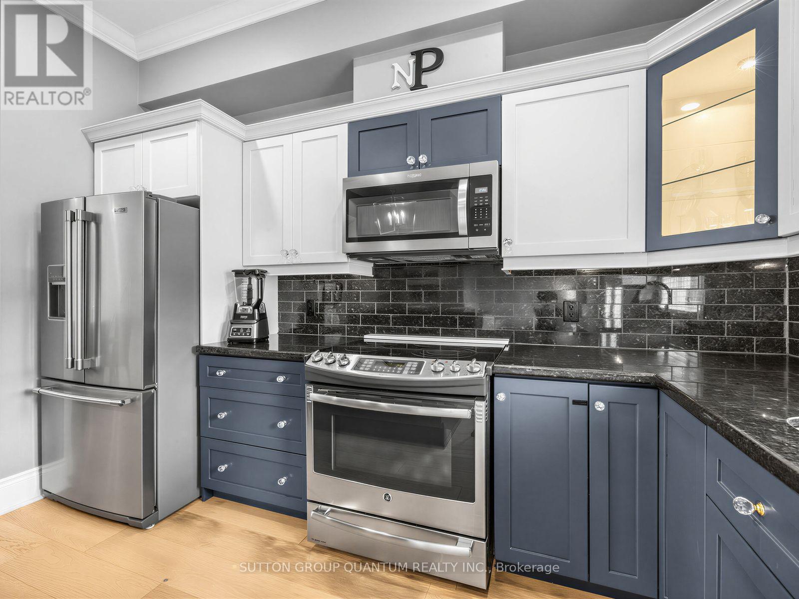 236 Randall Street, Oakville, ON