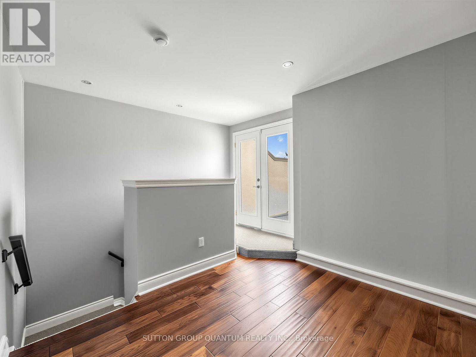 236 Randall Street, Oakville, ON