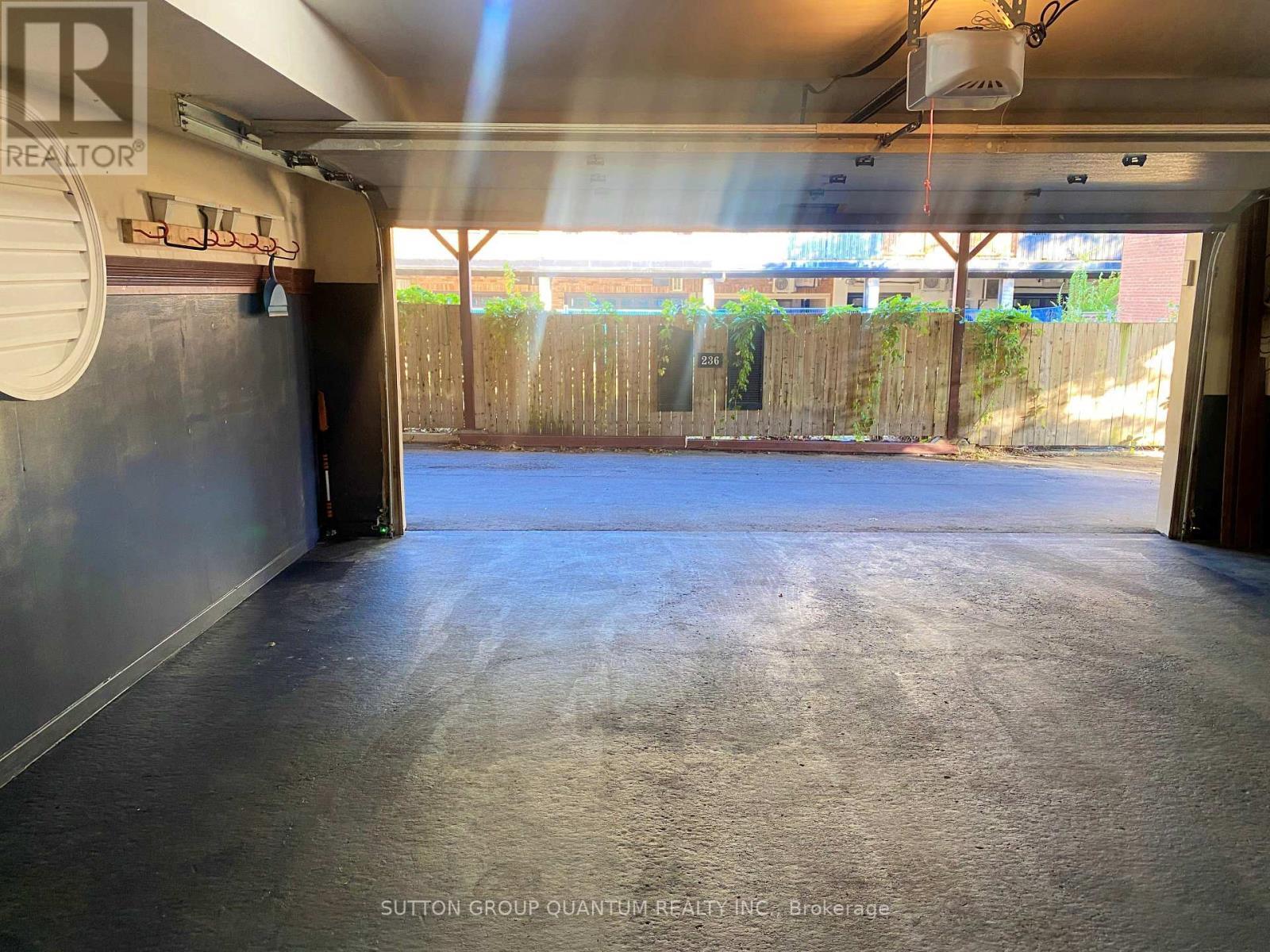 236 Randall Street, Oakville, ON