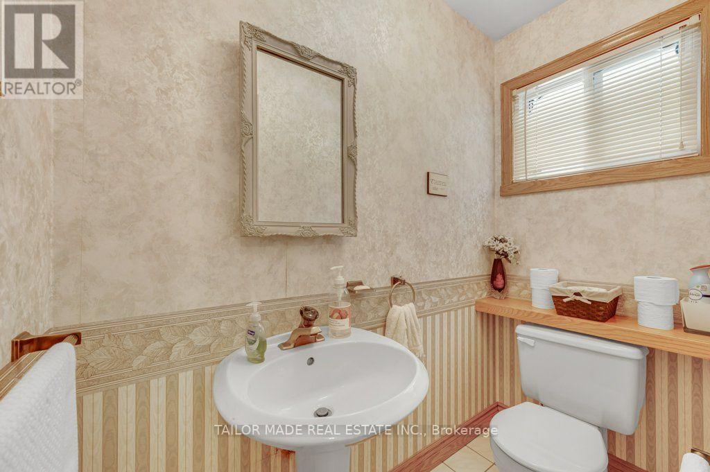 22 Greystone Crescent, Brampton, ON