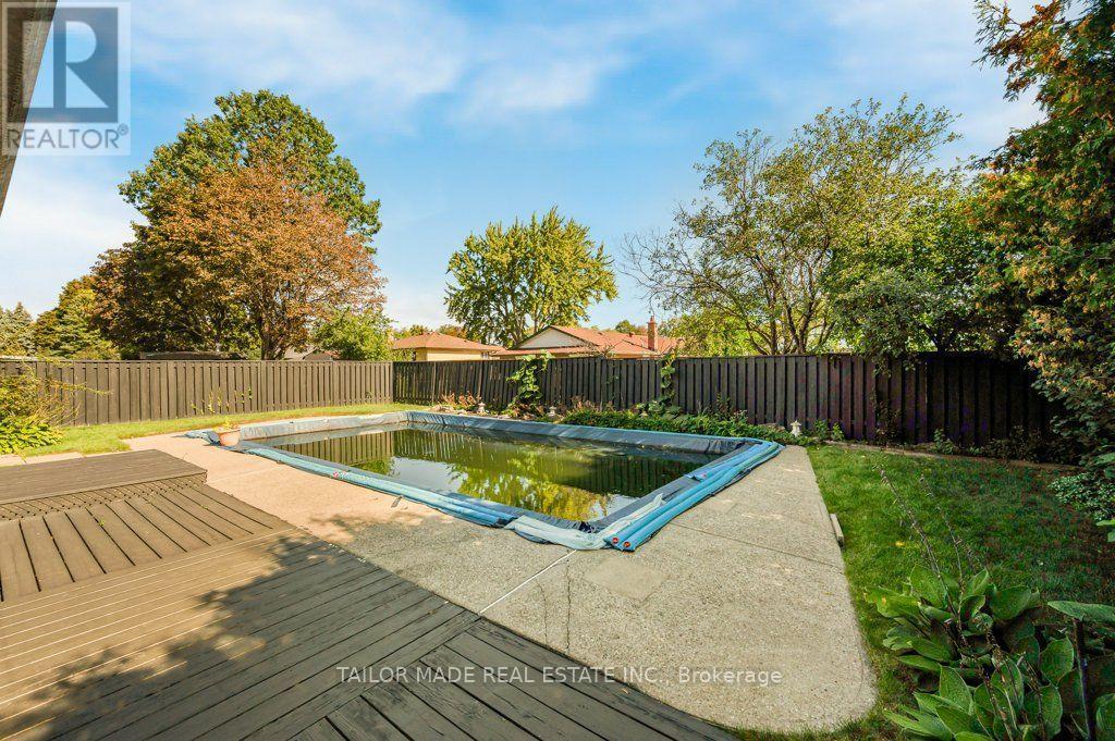 22 Greystone Crescent, Brampton, ON