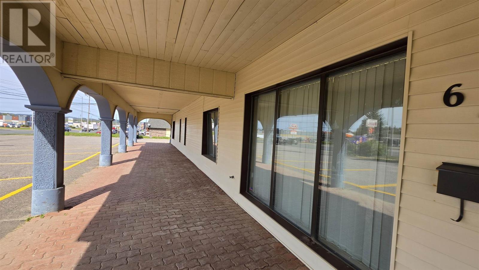 642 Great Northern Rd # B, Sault Ste. Marie, ON