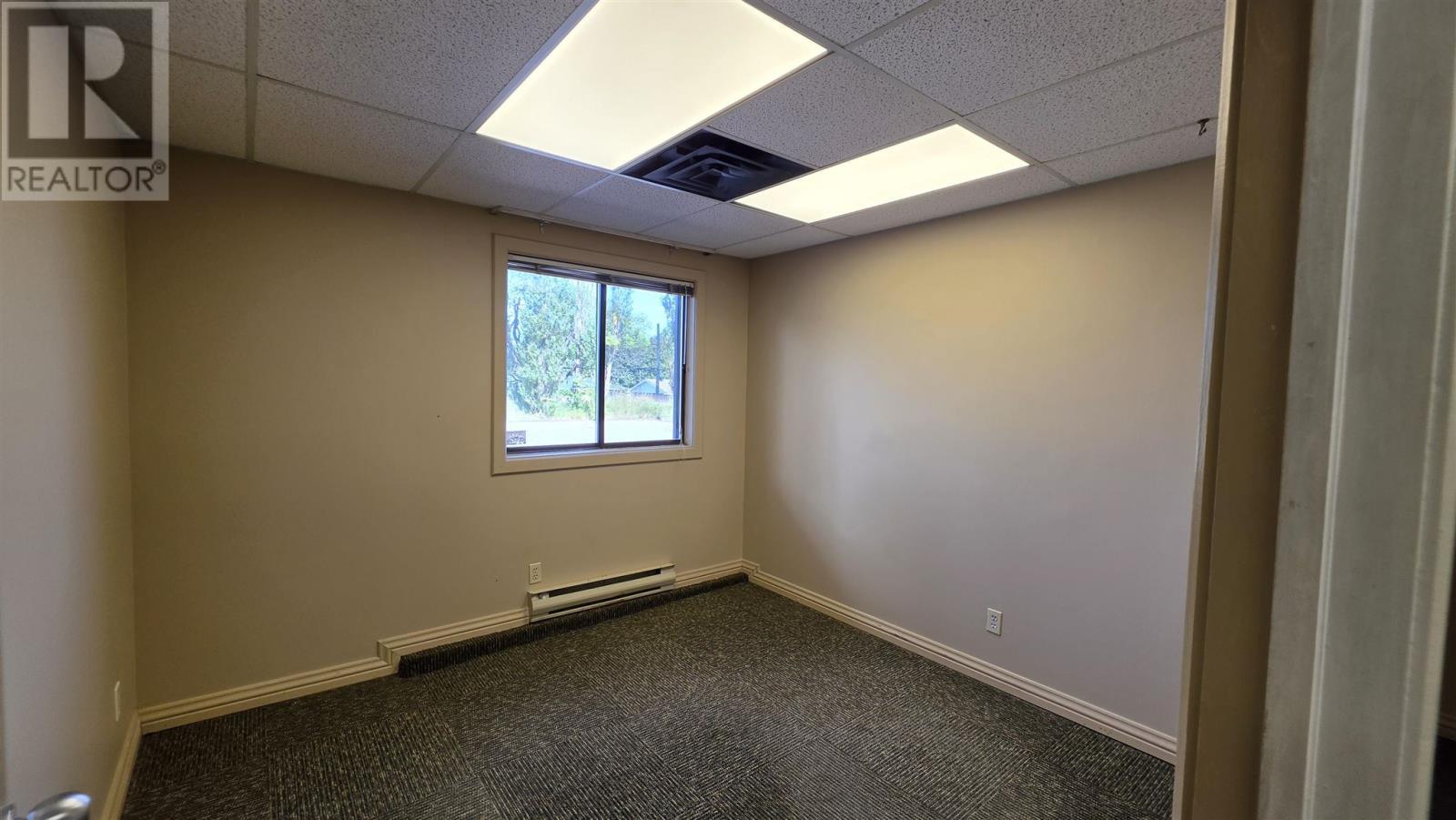 642 Great Northern Rd # B, Sault Ste. Marie, ON