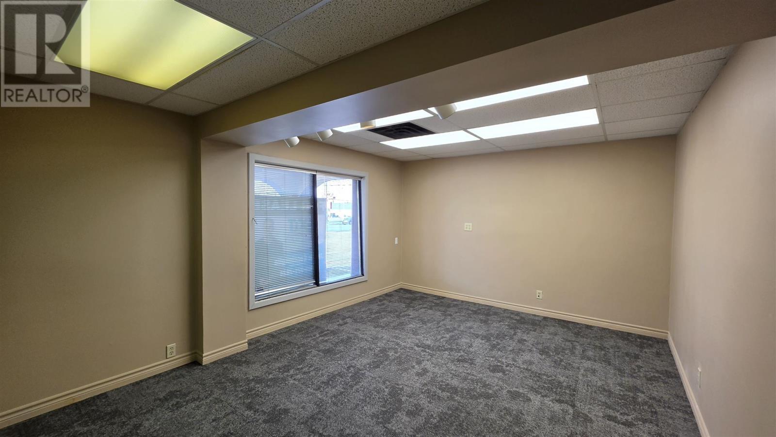 642 Great Northern Rd # B, Sault Ste. Marie, ON