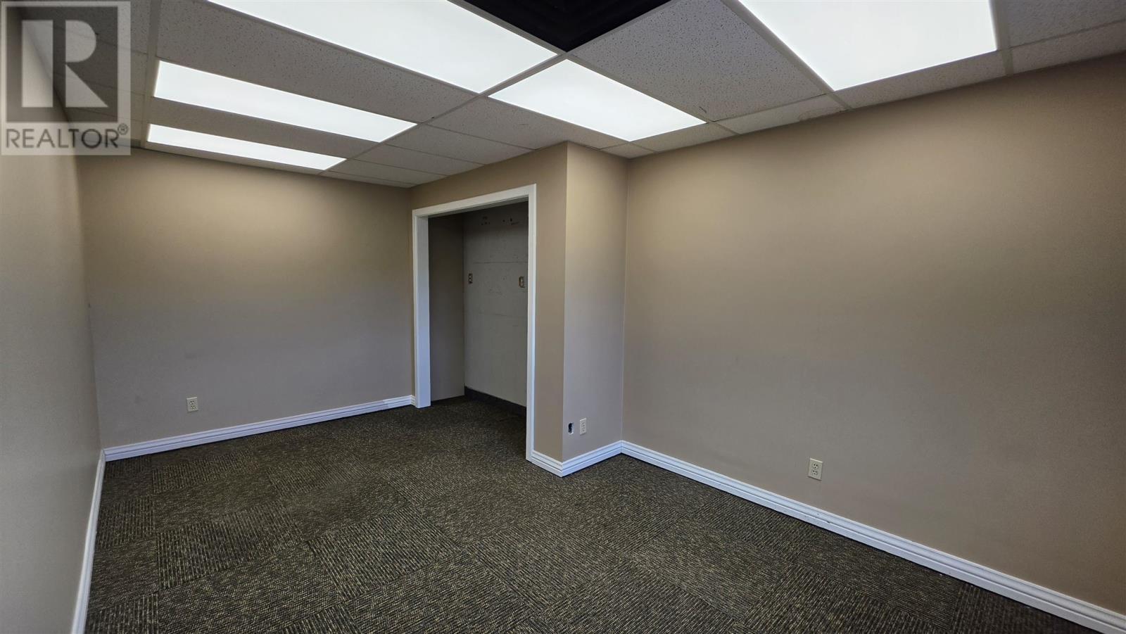 642 Great Northern Rd # B, Sault Ste. Marie, ON