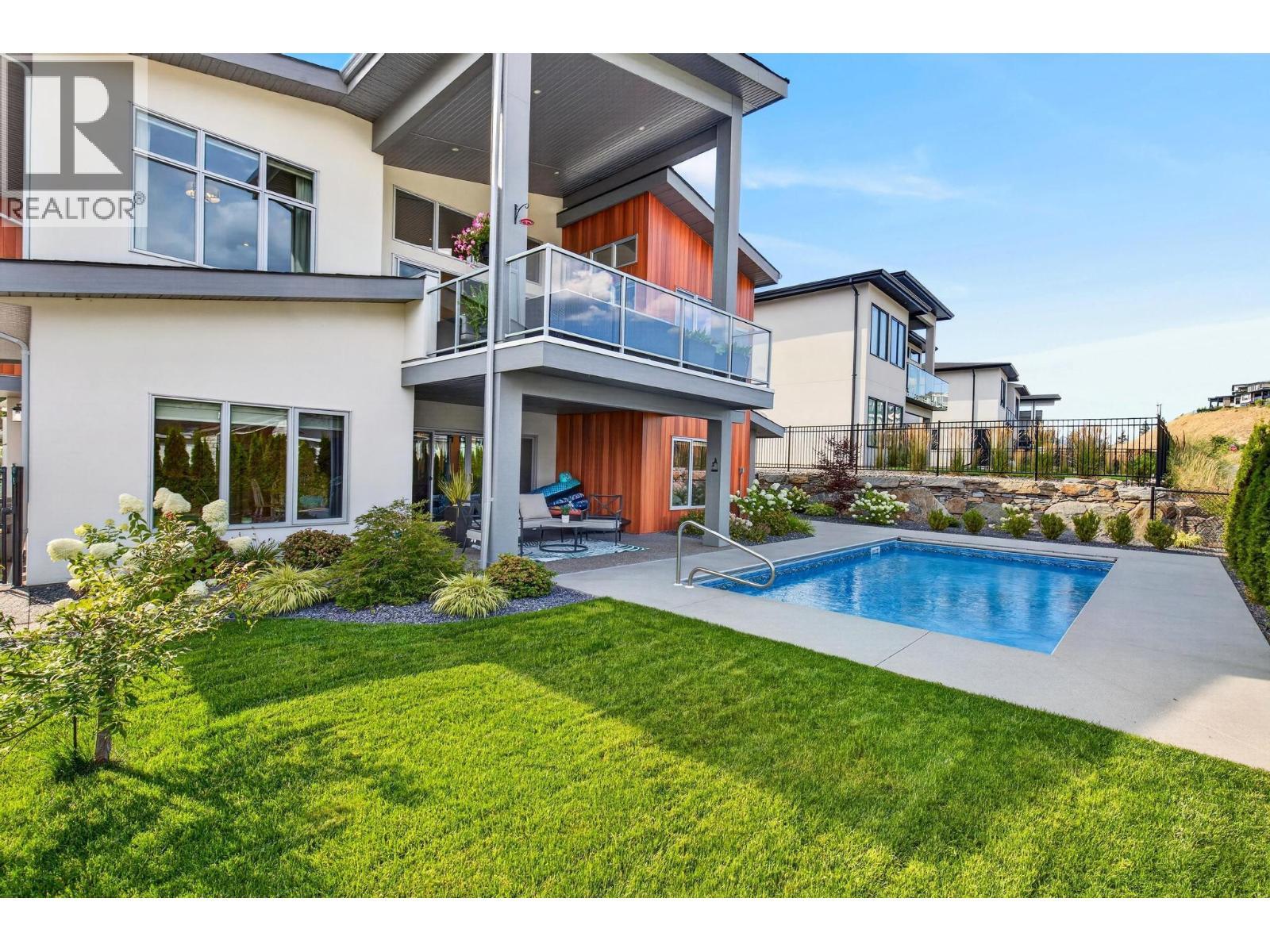 887 Loseth Drive, Kelowna, BC