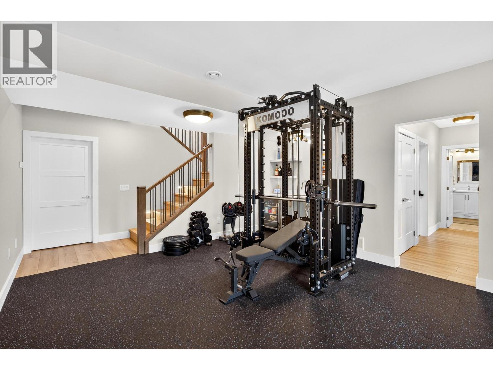 Lower level living/rec room - 887 Loseth Drive, Kelowna, BC