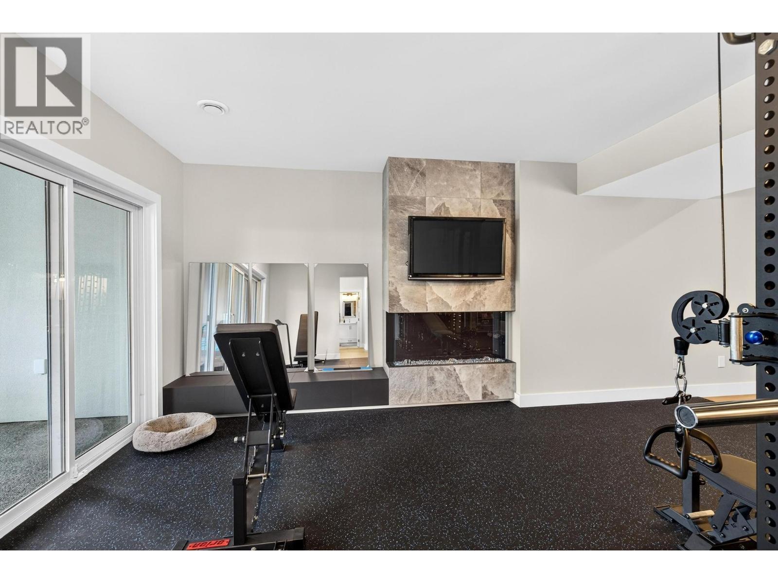 887 Loseth Drive, Kelowna, BC