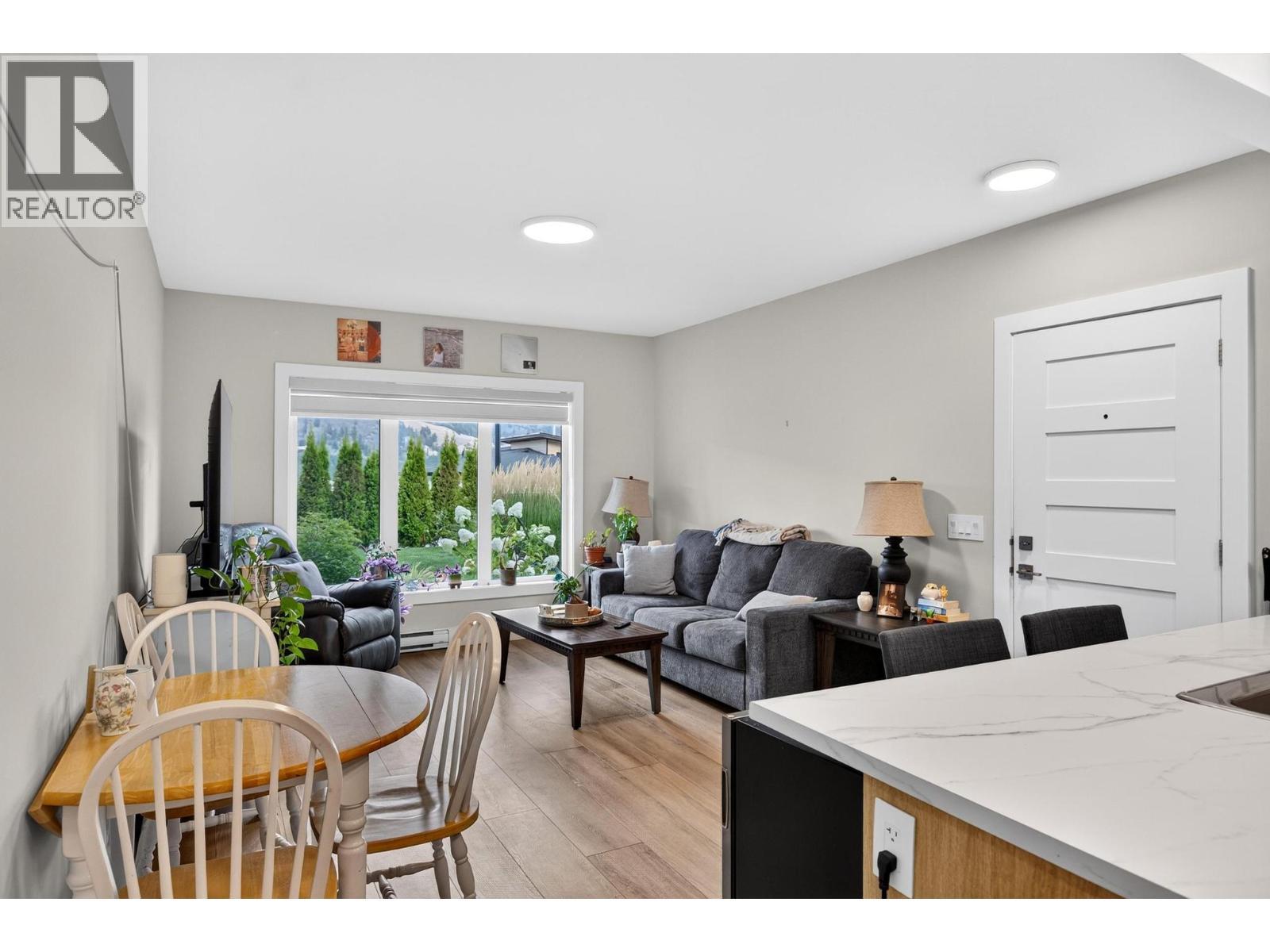 Suite main area - 887 Loseth Drive, Kelowna, BC