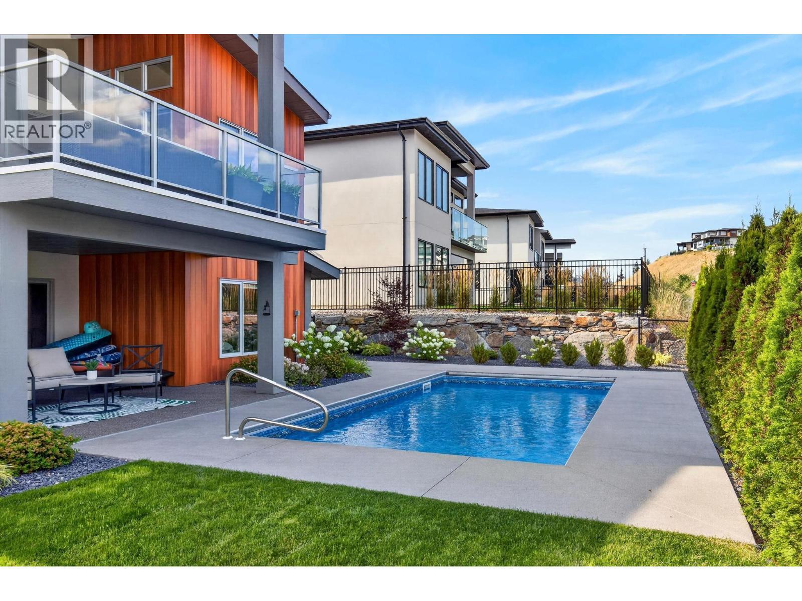 887 Loseth Drive, Kelowna, BC