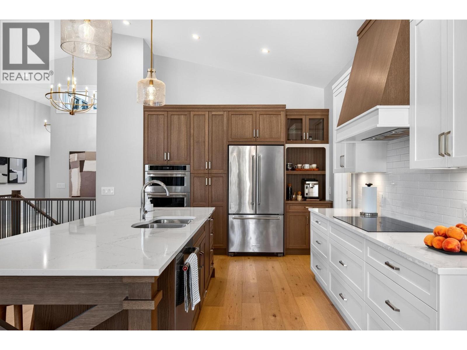 887 Loseth Drive, Kelowna, BC