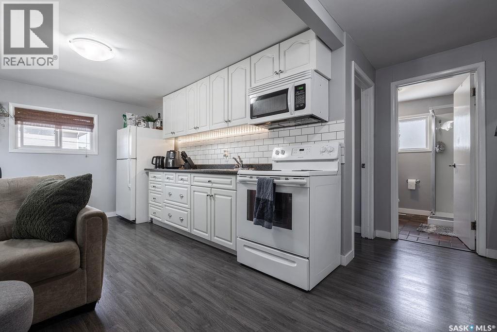 1736 1St Avenue N, Saskatoon, SK