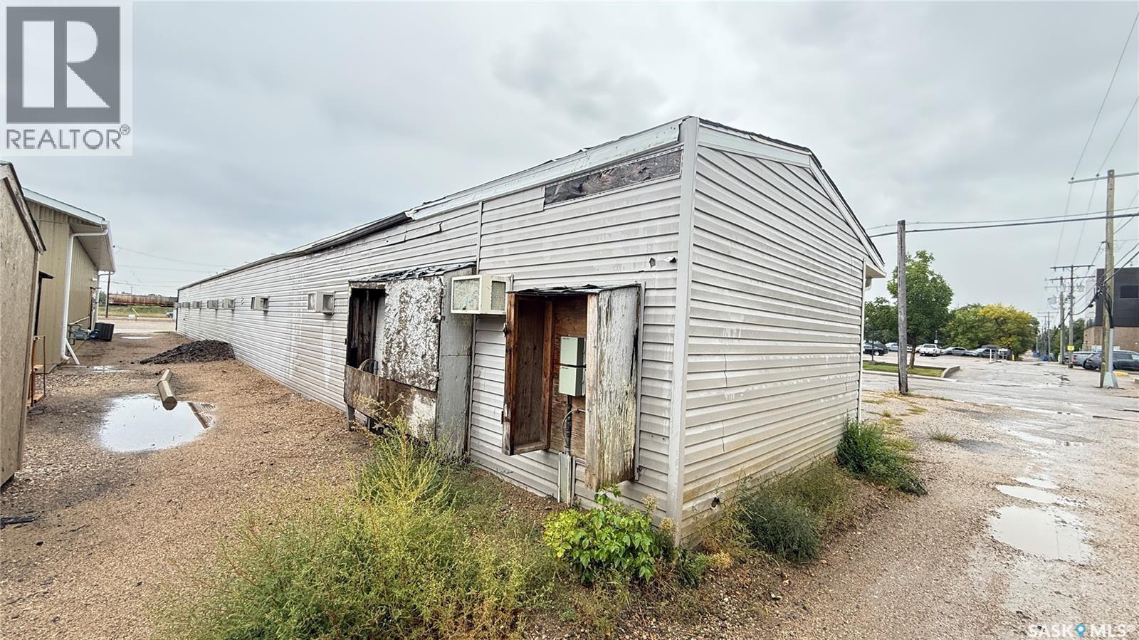 905 4Th Street, Estevan, SK