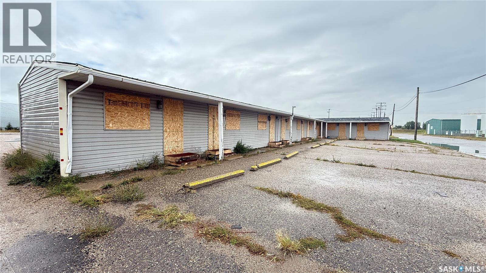 905 4Th Street, Estevan, SK