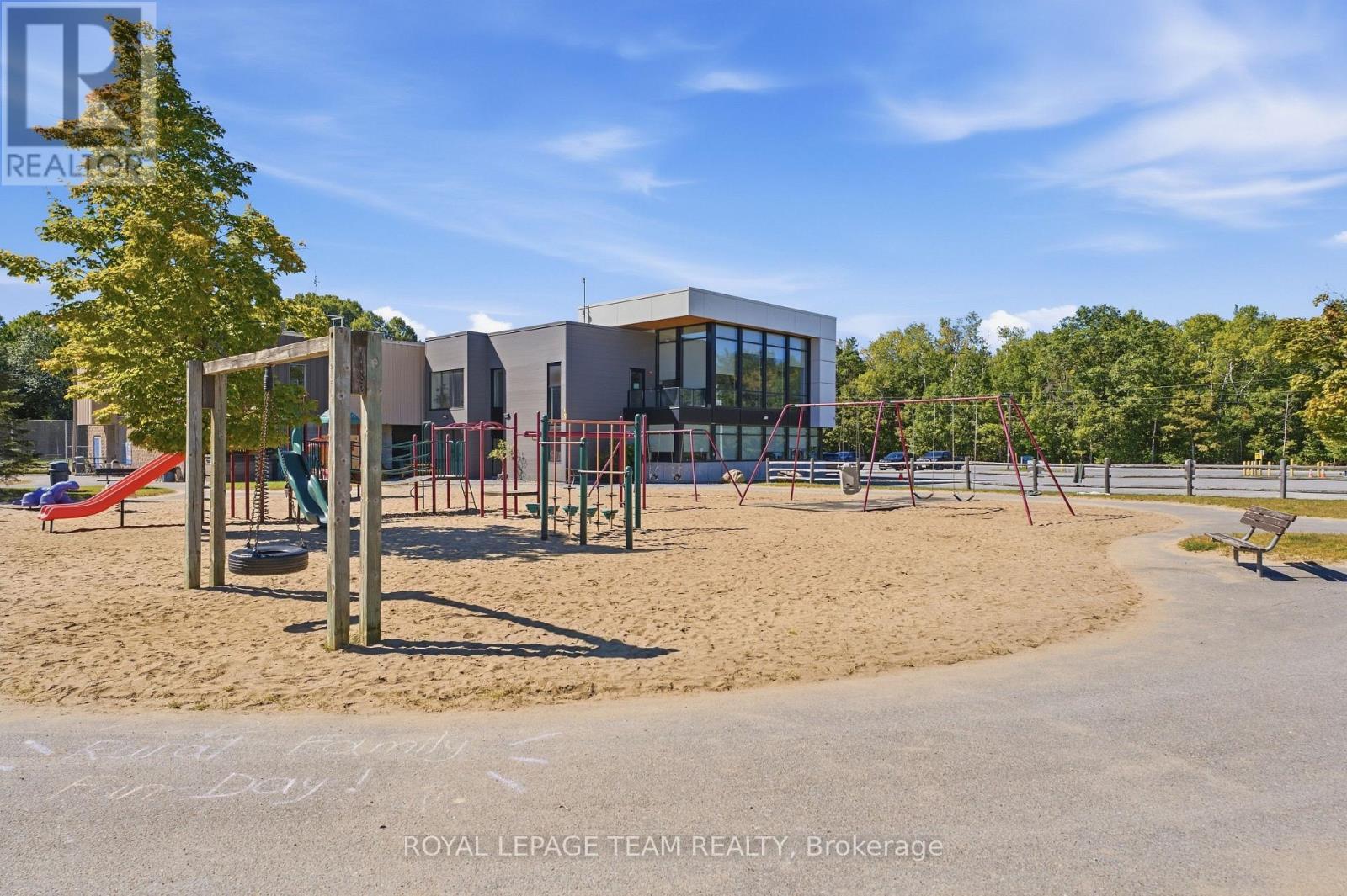 794 Bayview Drive, Ottawa, ON