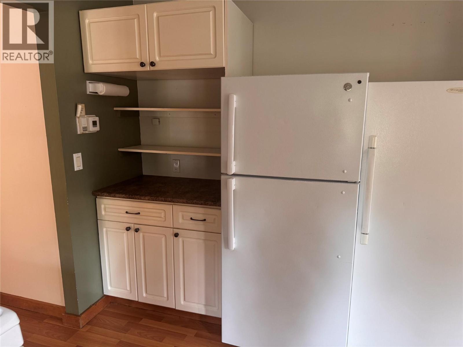 Kitchen - 903 Ryter Road W, Nicholson, BC
