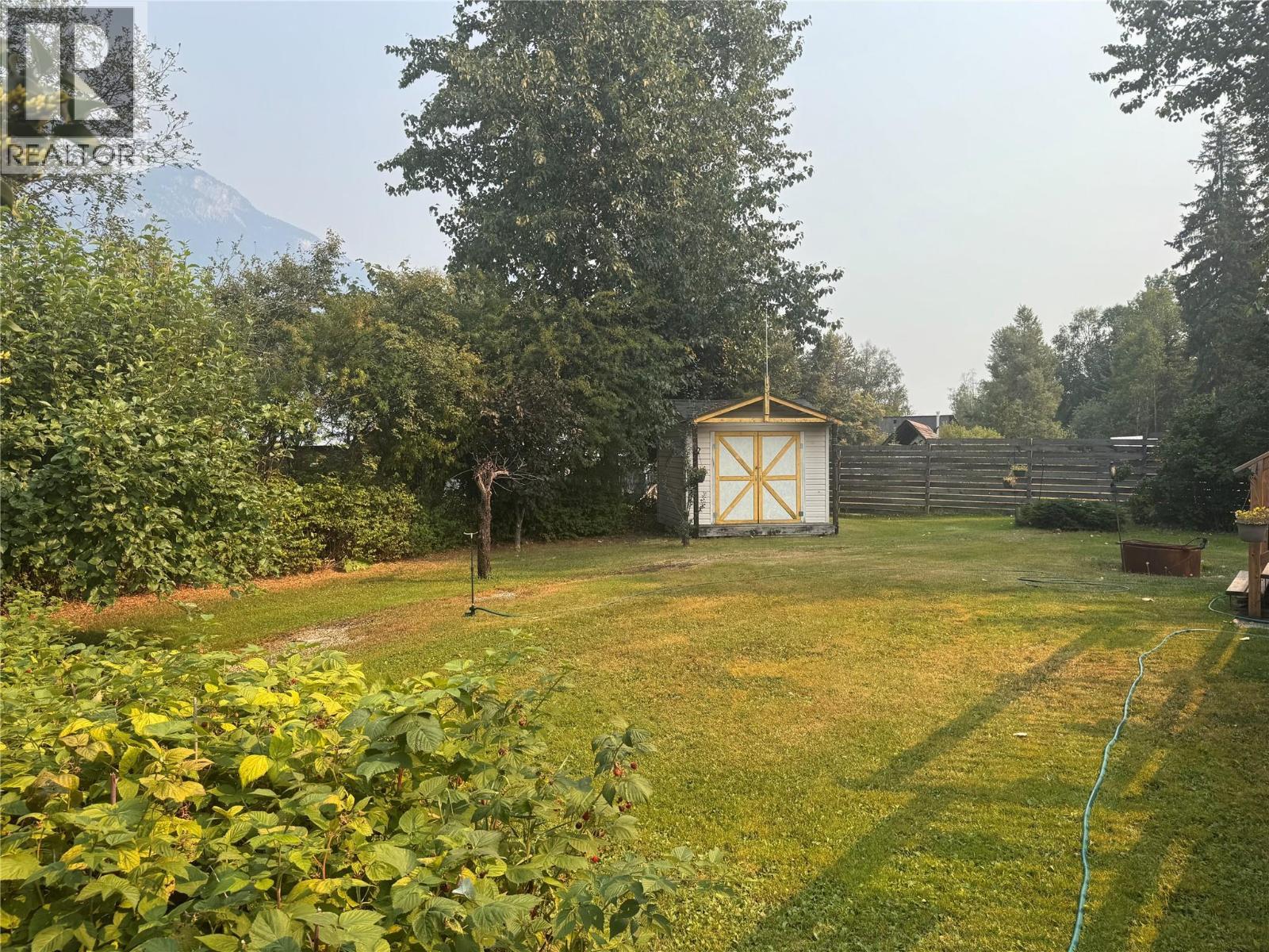 Side yard, near mobile home - 903 Ryter Road W, Nicholson, BC