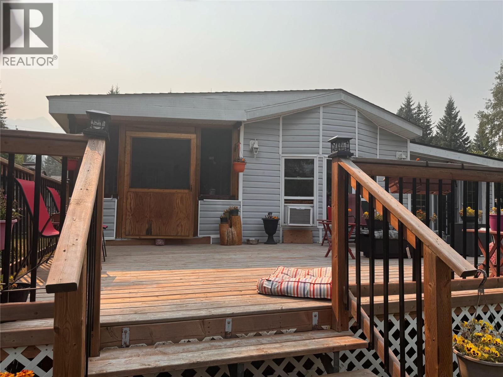 Deck - 903 Ryter Road W, Nicholson, BC