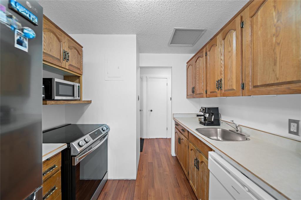 803 175 Pulberry Street, Winnipeg, MB