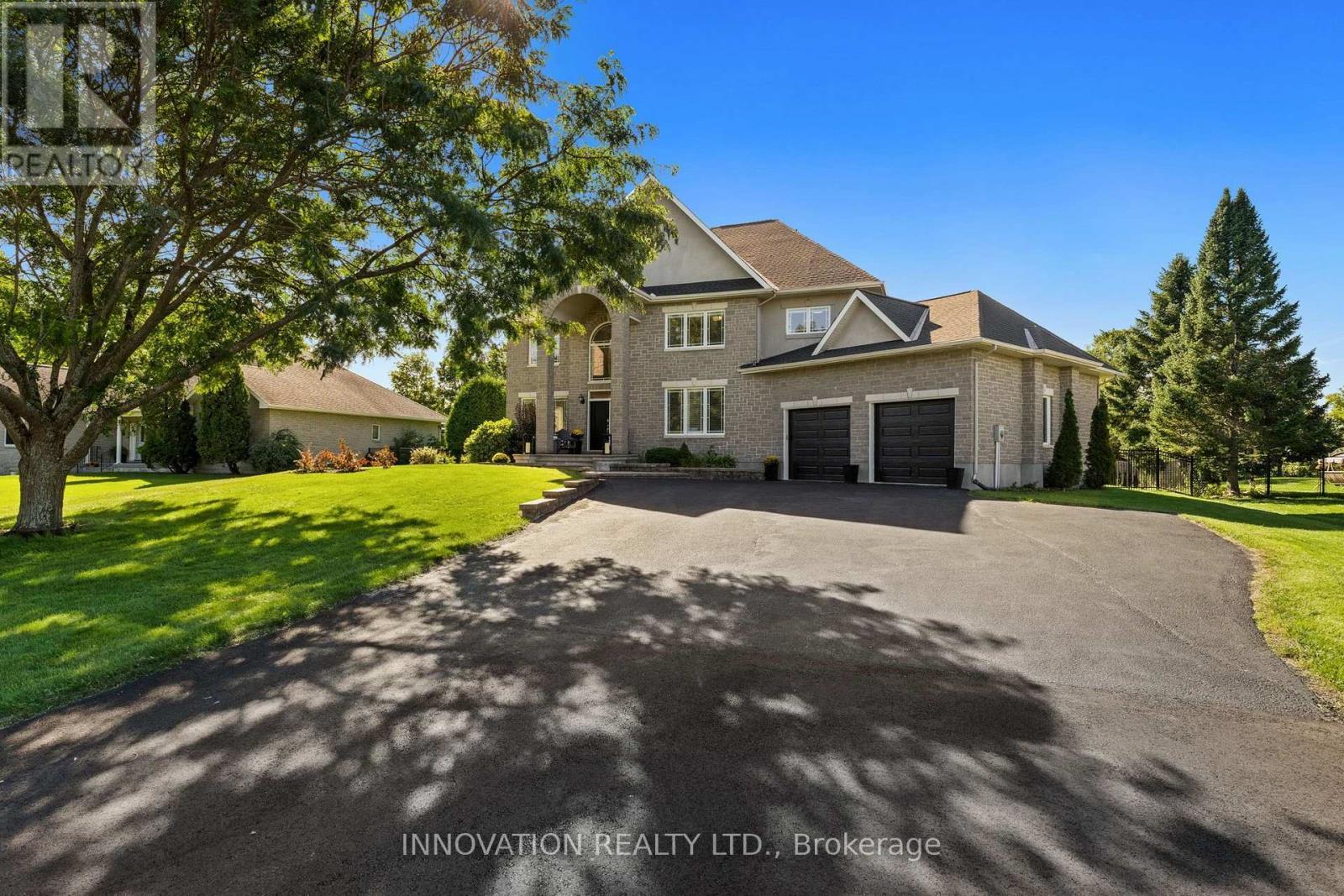 6646 Old Forest Drive, Ottawa, ON