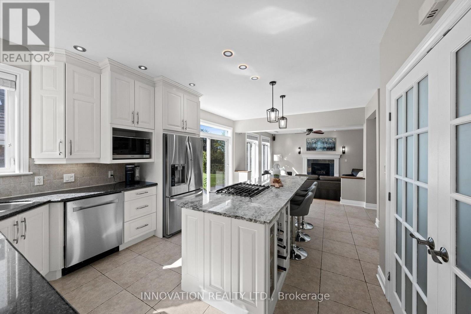 6646 Old Forest Drive, Ottawa, ON