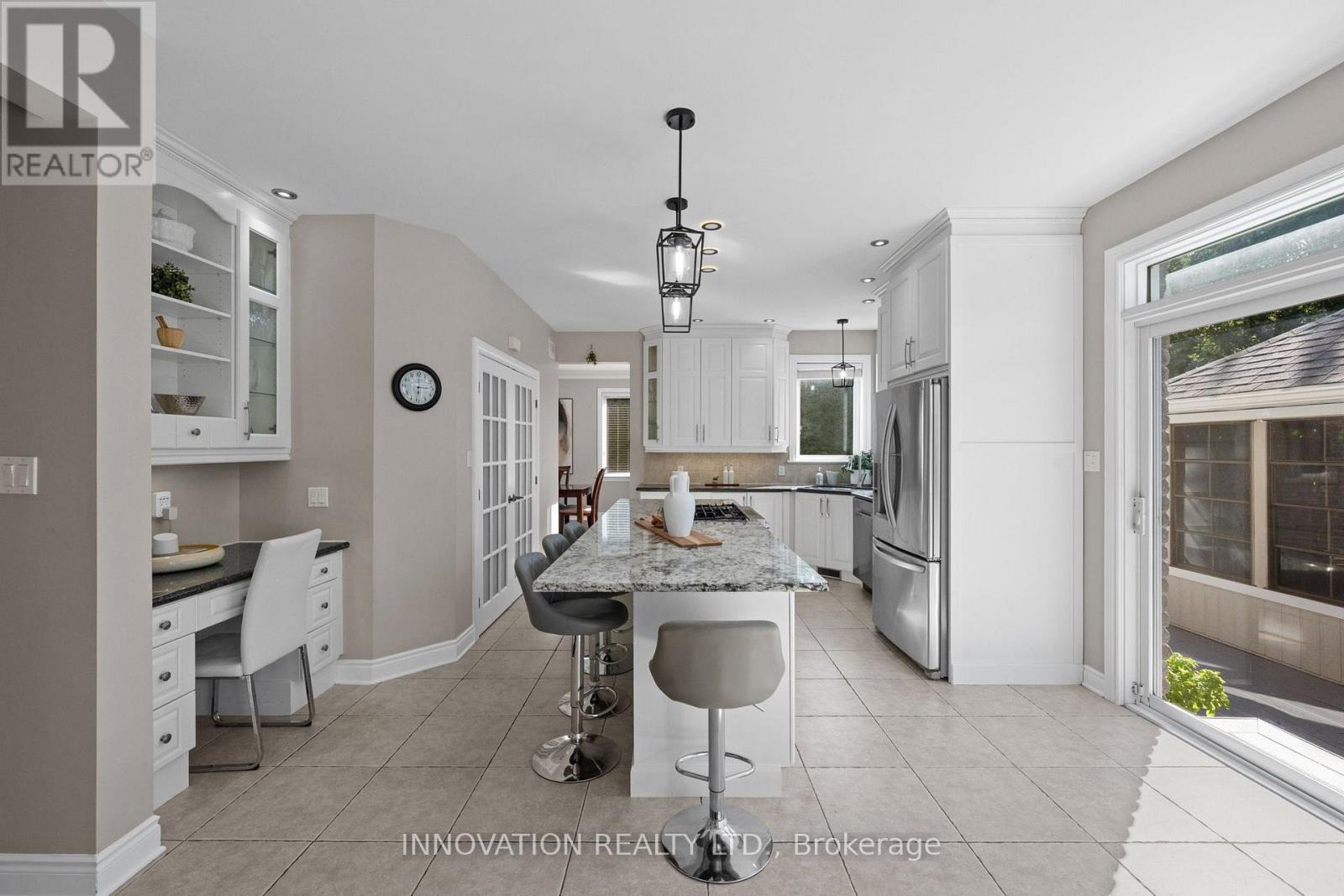 6646 Old Forest Drive, Ottawa, ON