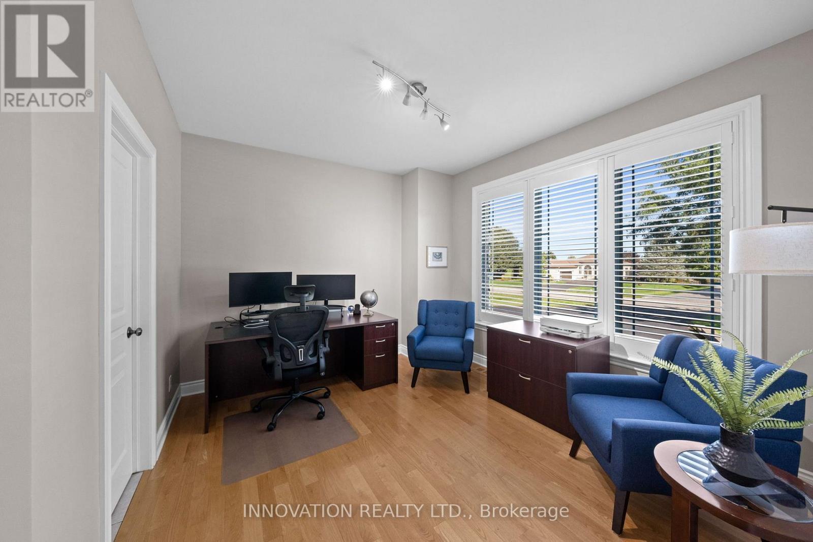 6646 Old Forest Drive, Ottawa, ON