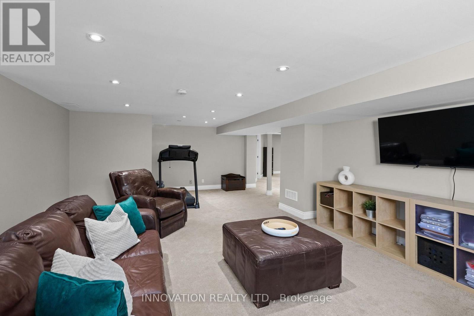 6646 Old Forest Drive, Ottawa, ON
