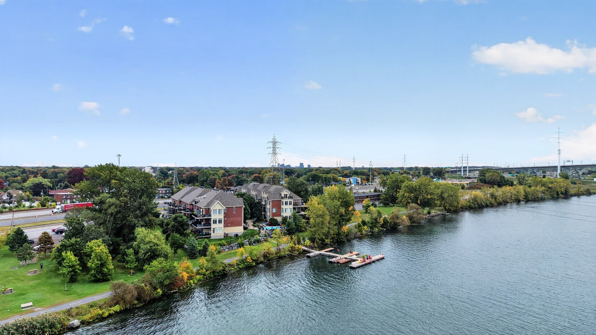 Water view - 107-5730 Boul. Marie-Victorin, Brossard, QC