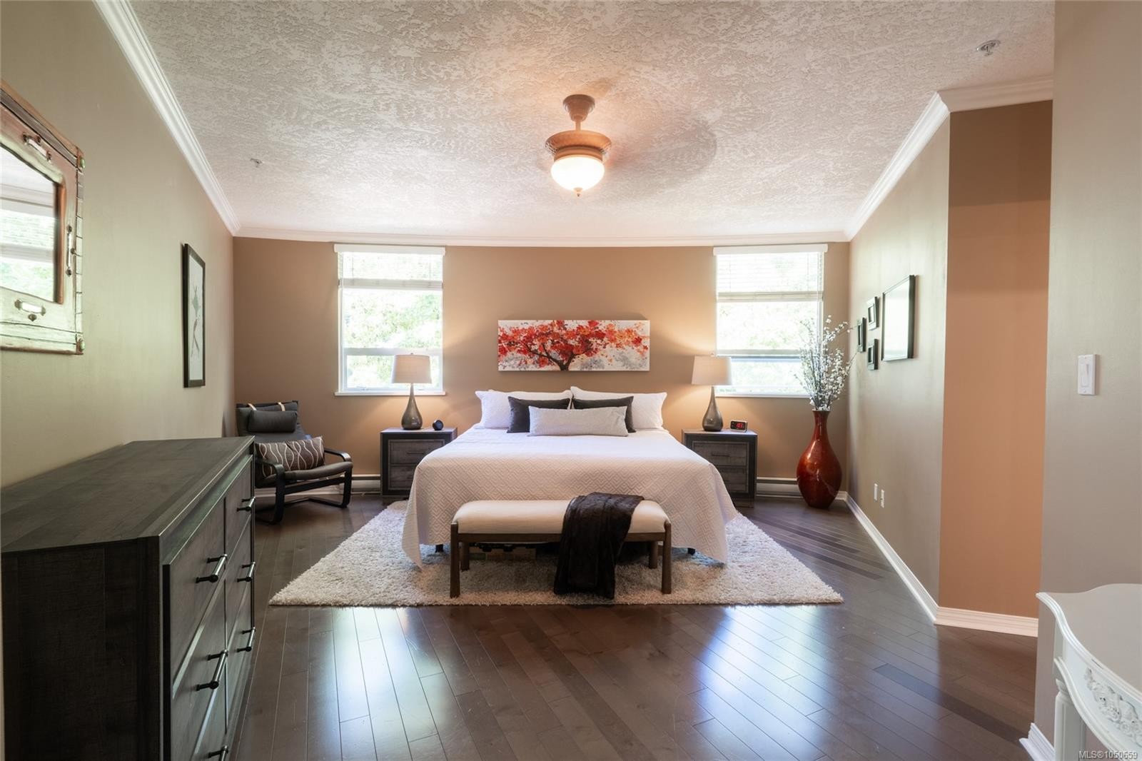 #201-380 Waterfront Cres, Victoria, BC
