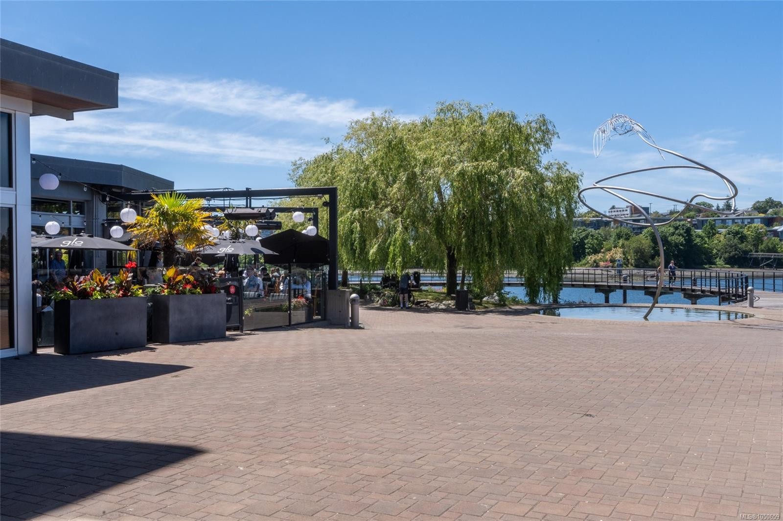 #201-380 Waterfront Cres, Victoria, BC