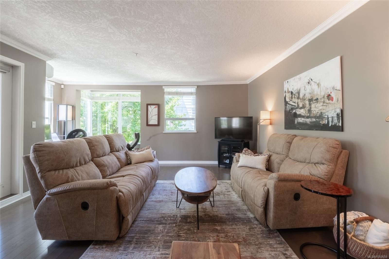 #201-380 Waterfront Cres, Victoria, BC