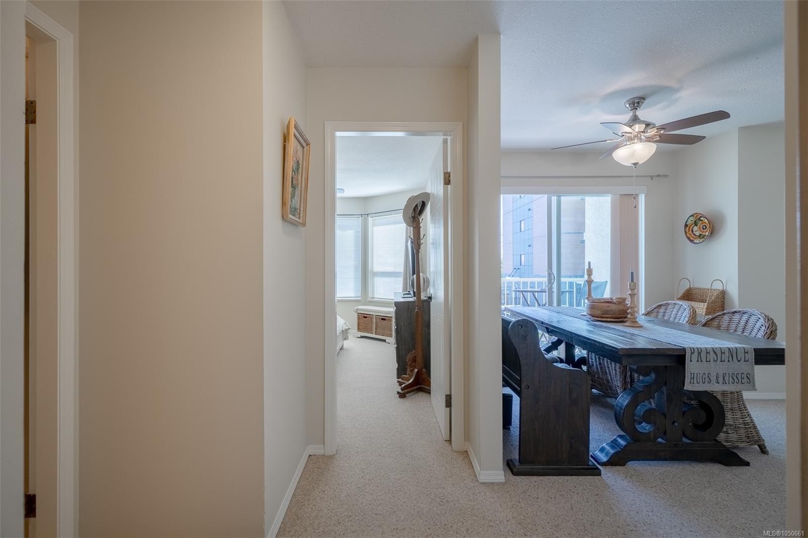 #305-240 Milton St, Nanaimo, BC