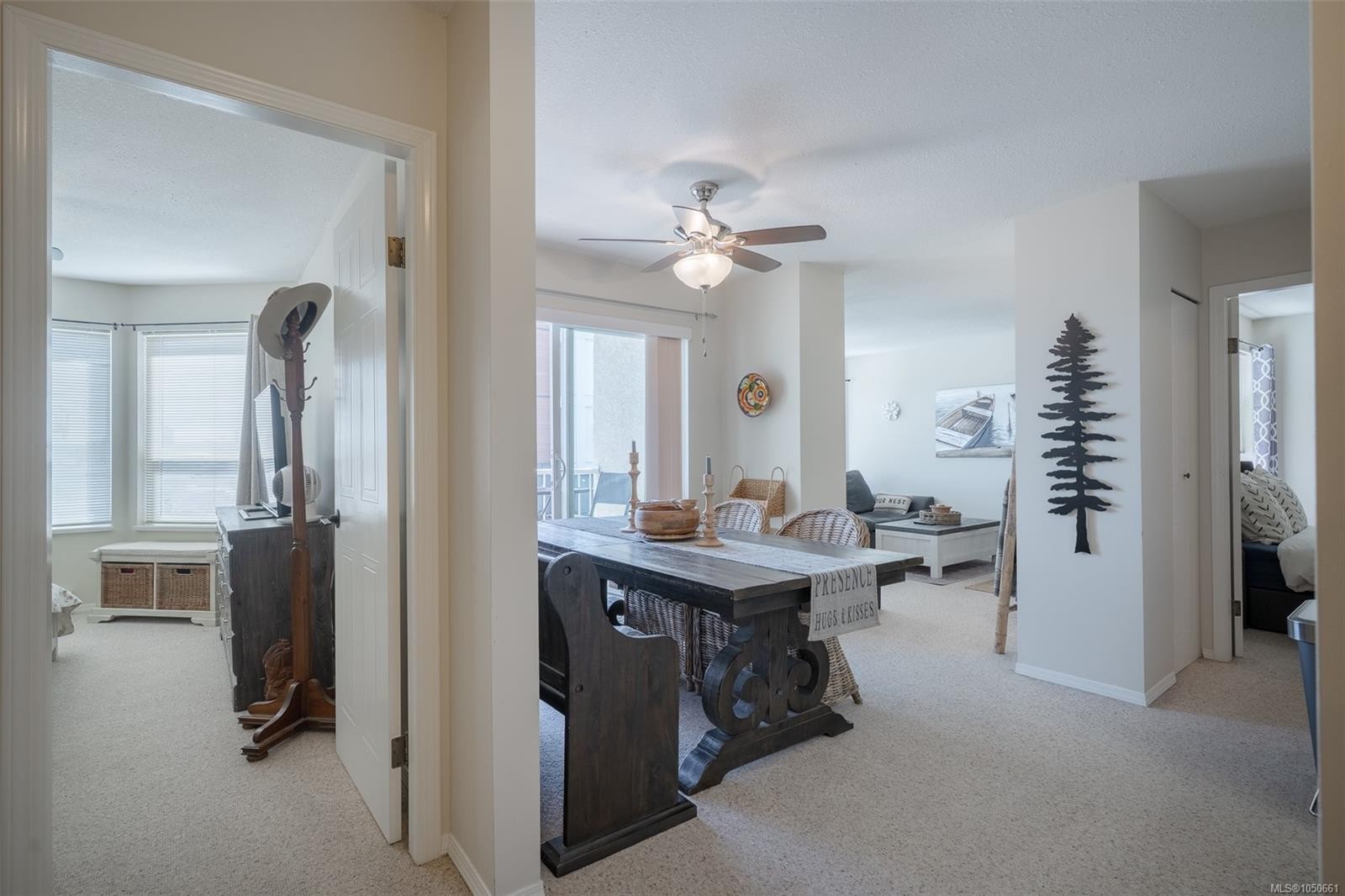 #305-240 Milton St, Nanaimo, BC
