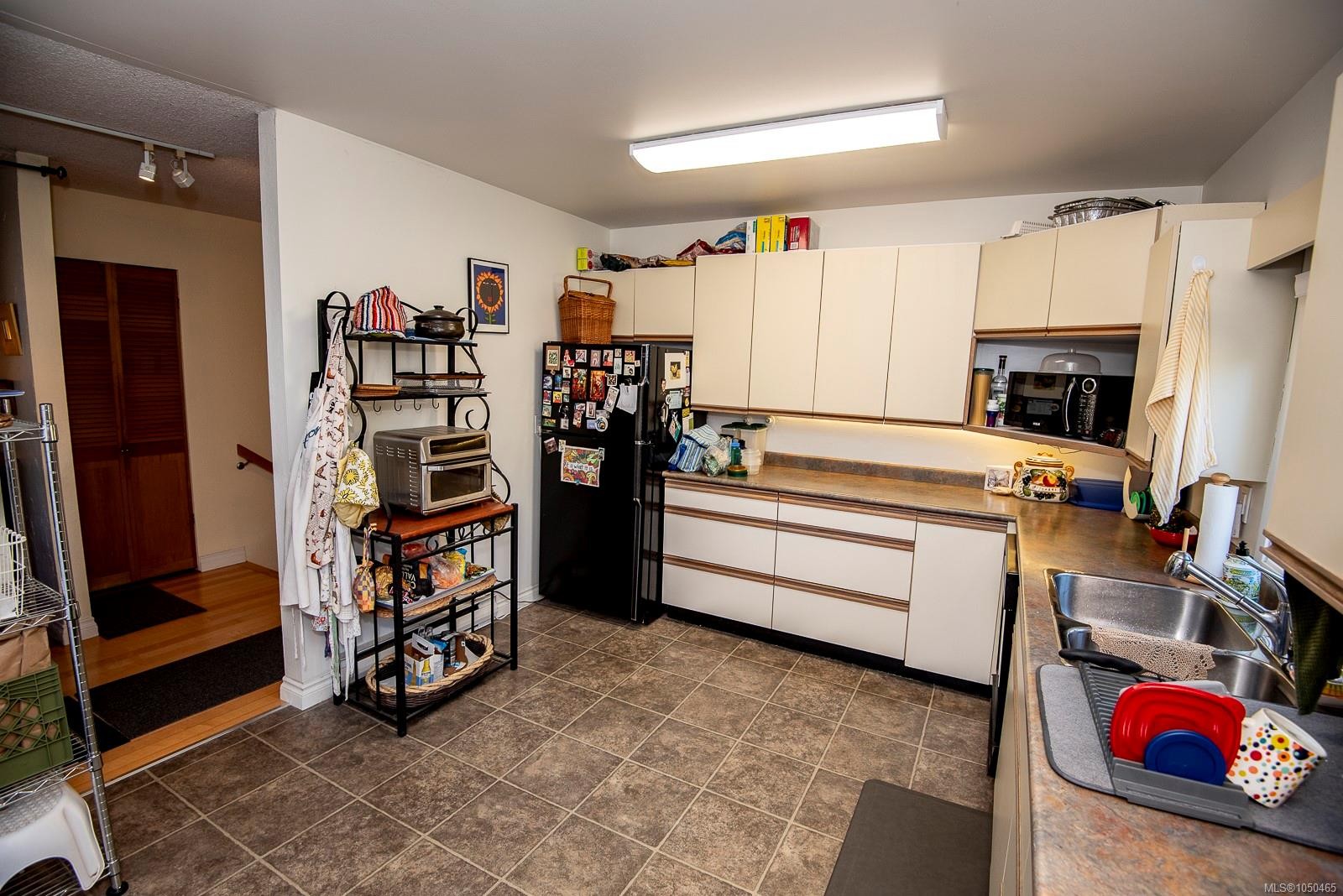 #13-3060 Harriet Rd, Saanich, BC