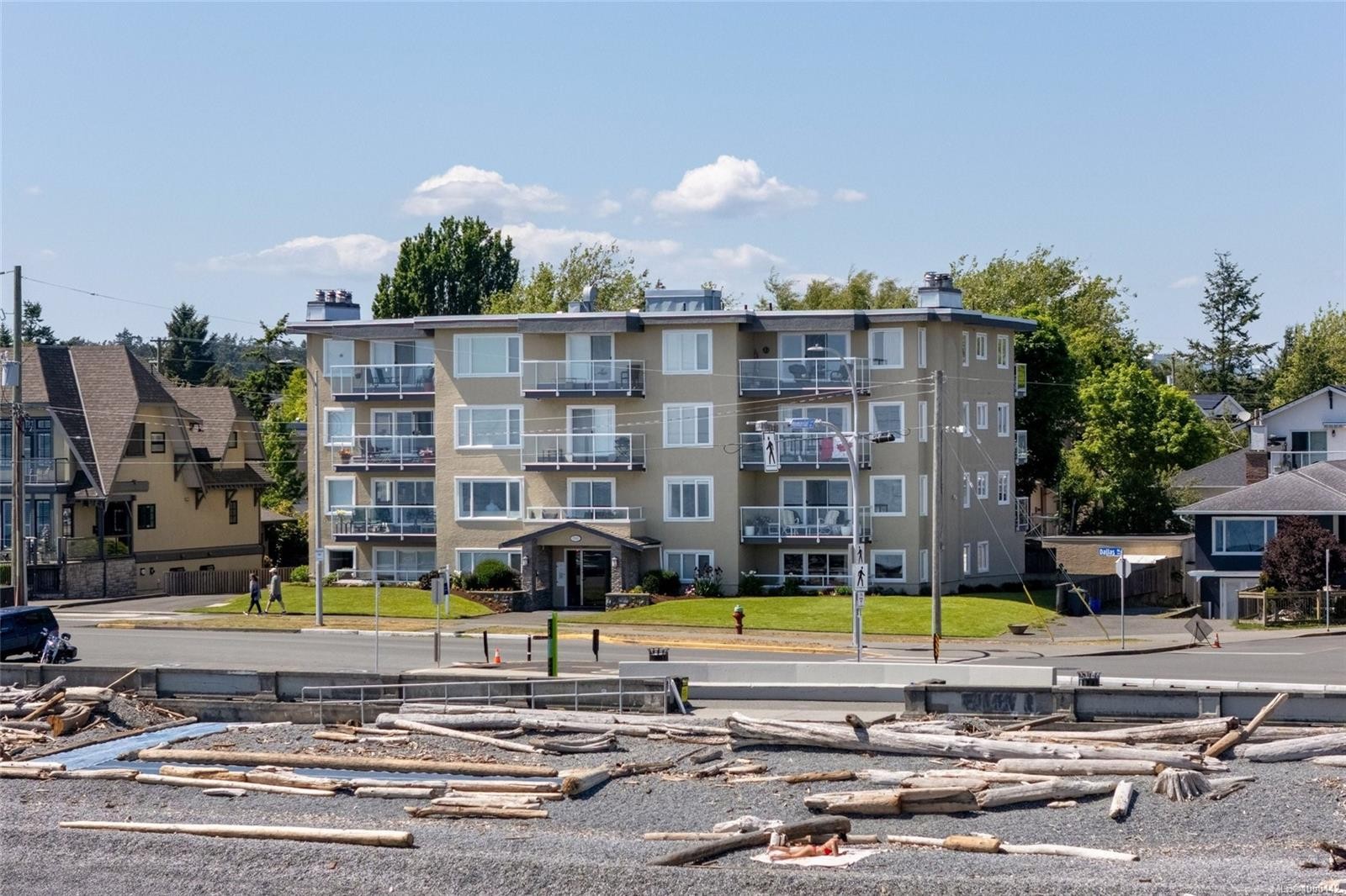 #103-1540 Dallas Rd, Victoria, BC