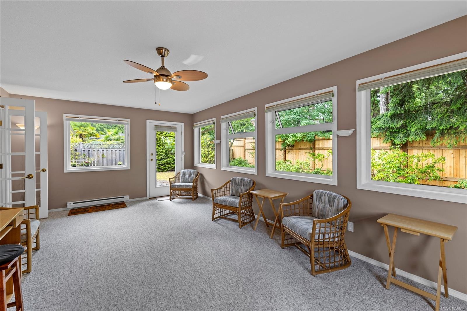 464 Quatsino Rd, Qualicum Beach, BC