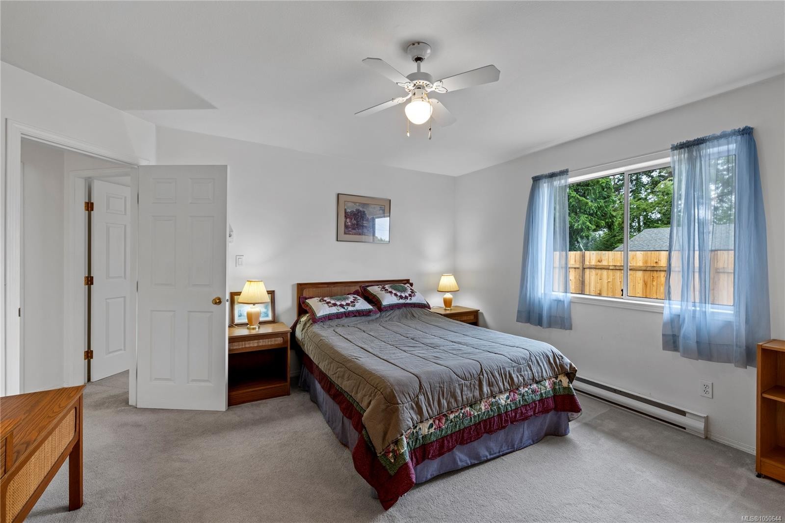 464 Quatsino Rd, Qualicum Beach, BC