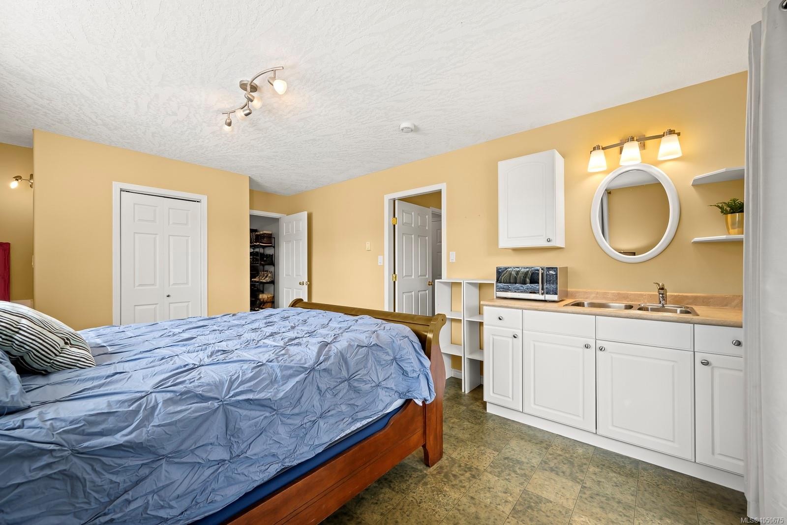 948 Brooks Pl, Courtenay, BC
