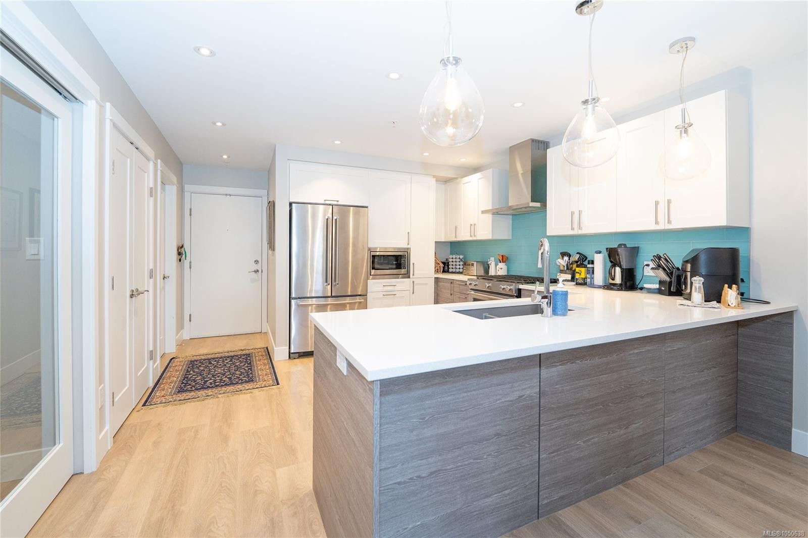 #207-1820 Maple Ave South, Sooke, BC