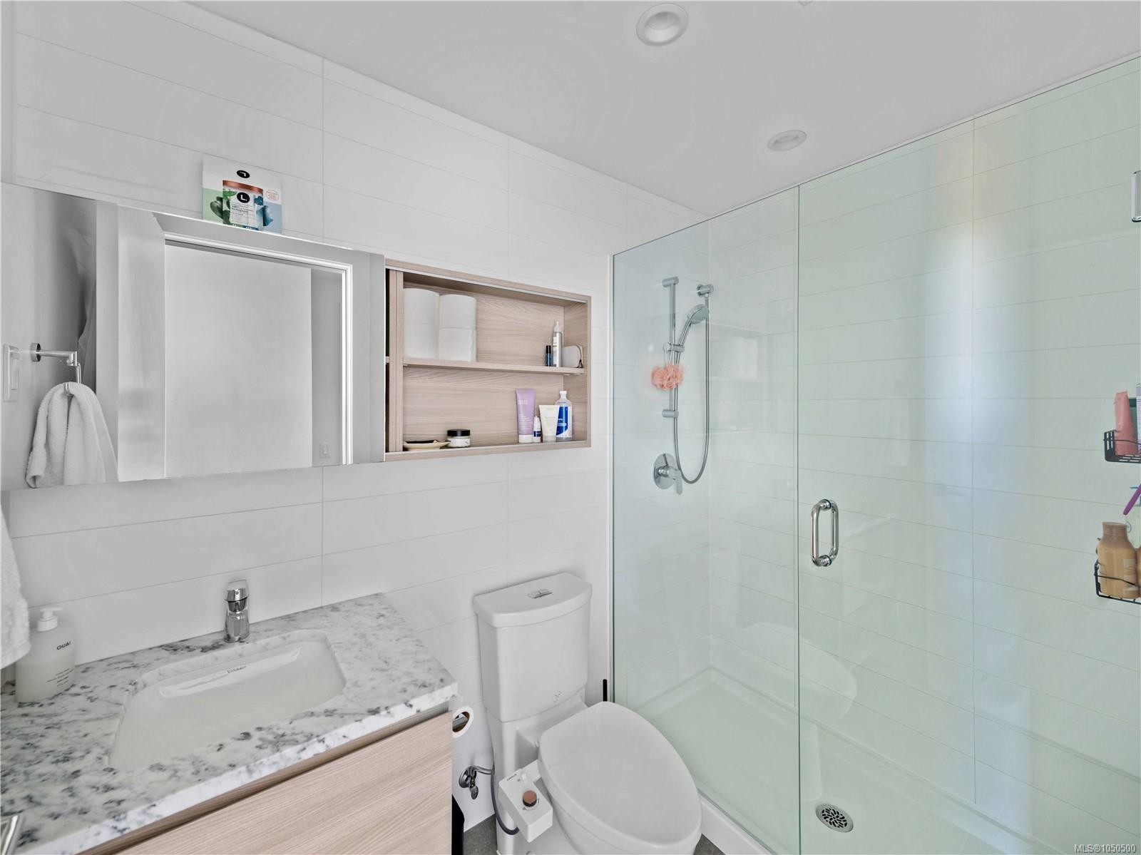 #604-60 Saghalie Rd, Victoria, BC