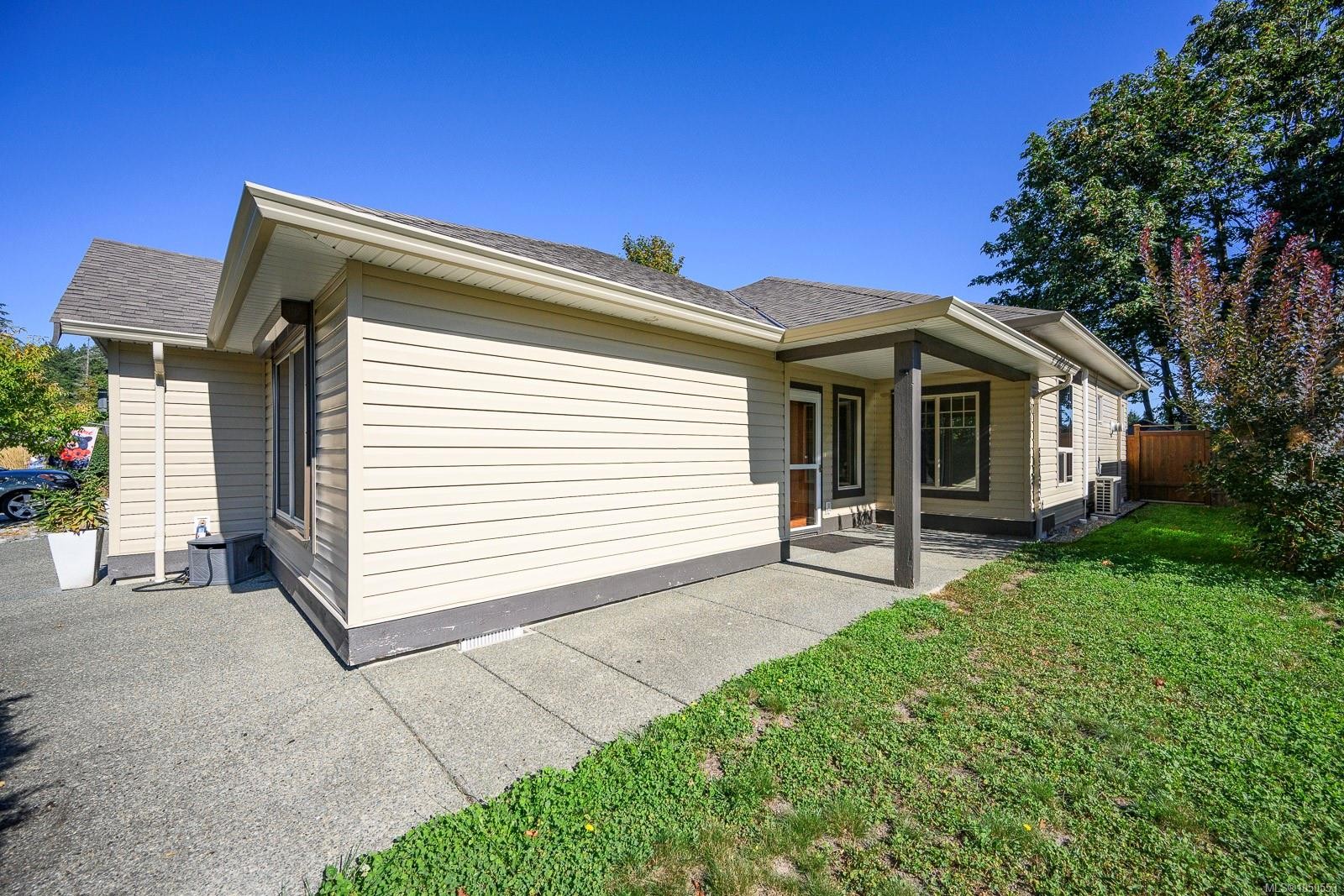 #120-2205 Robert Lang Dr, Courtenay, BC