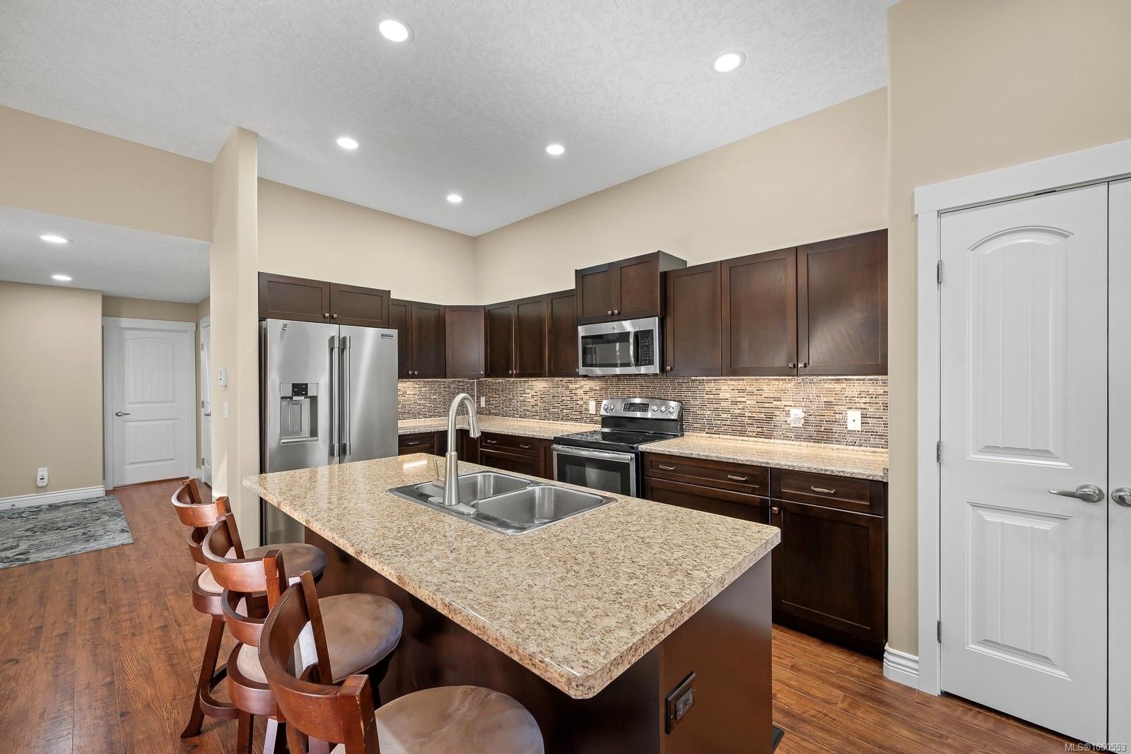 #120-2205 Robert Lang Dr, Courtenay, BC