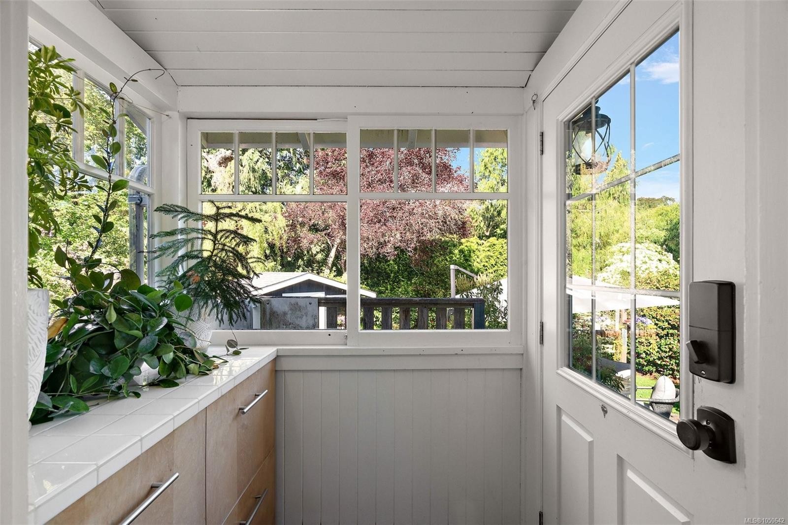 970 Bank St, Victoria, BC