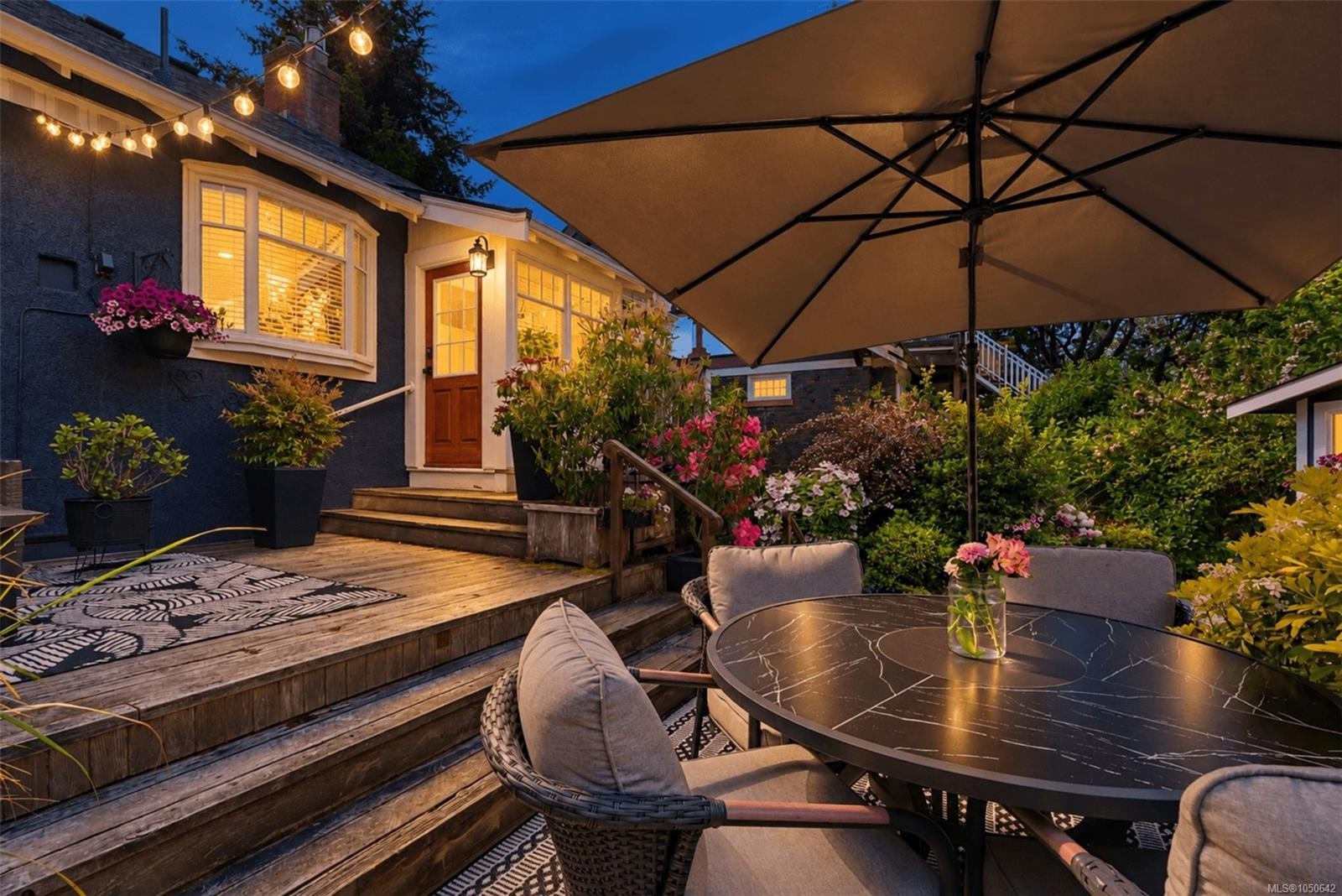 970 Bank St, Victoria, BC