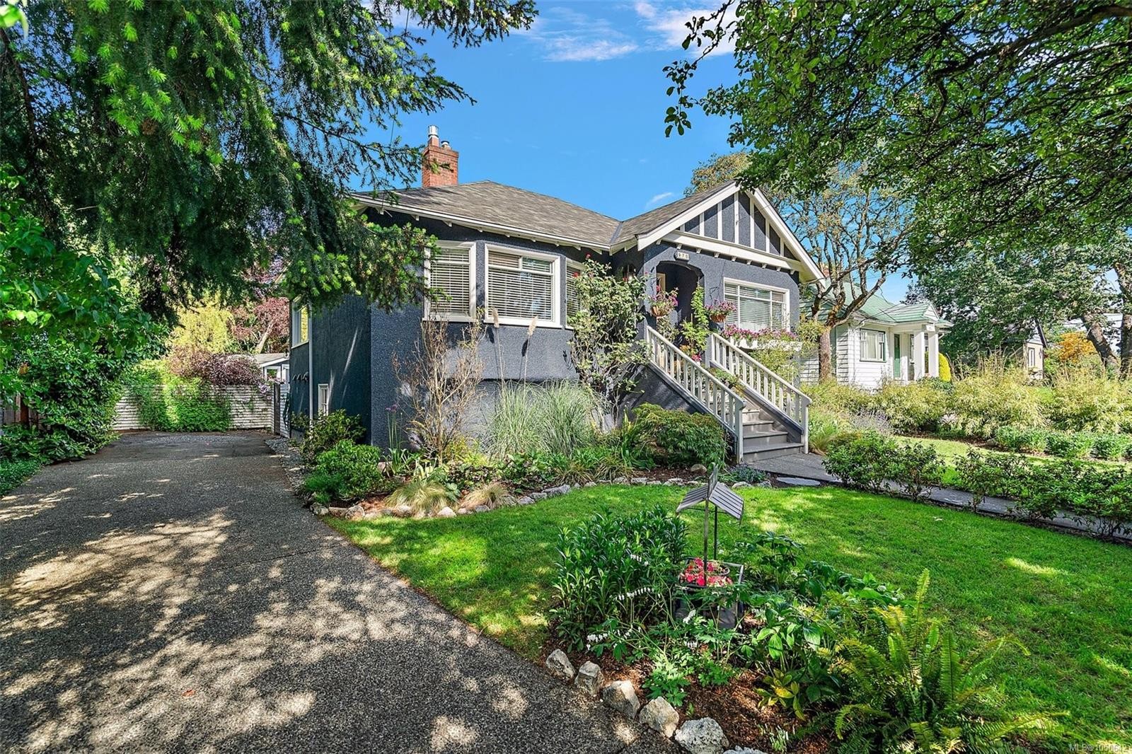 970 Bank St, Victoria, BC